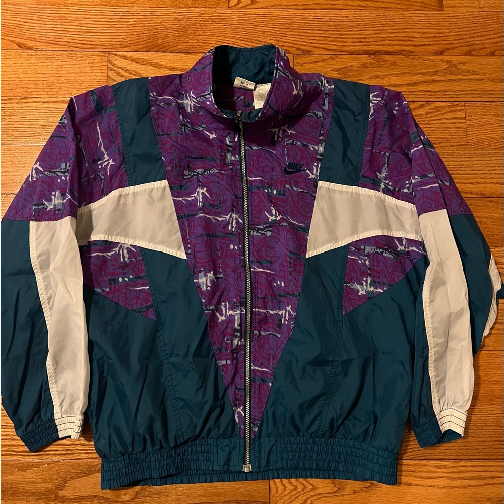 Nike retro windbreaker
